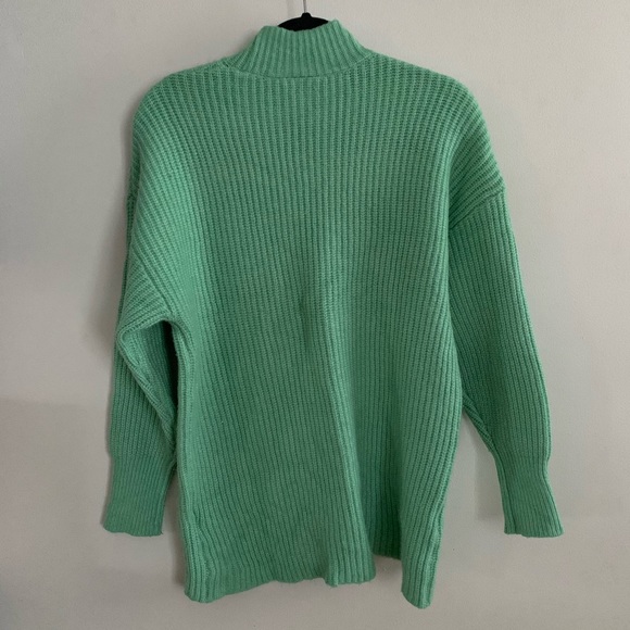 NEW MONKI Oversized Sweater - Picture 4 of 5